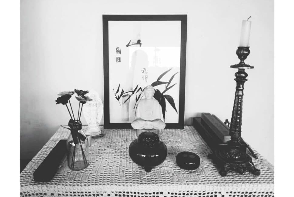Prática em Casa – Como Montar Um Altar – Budismo Hoje